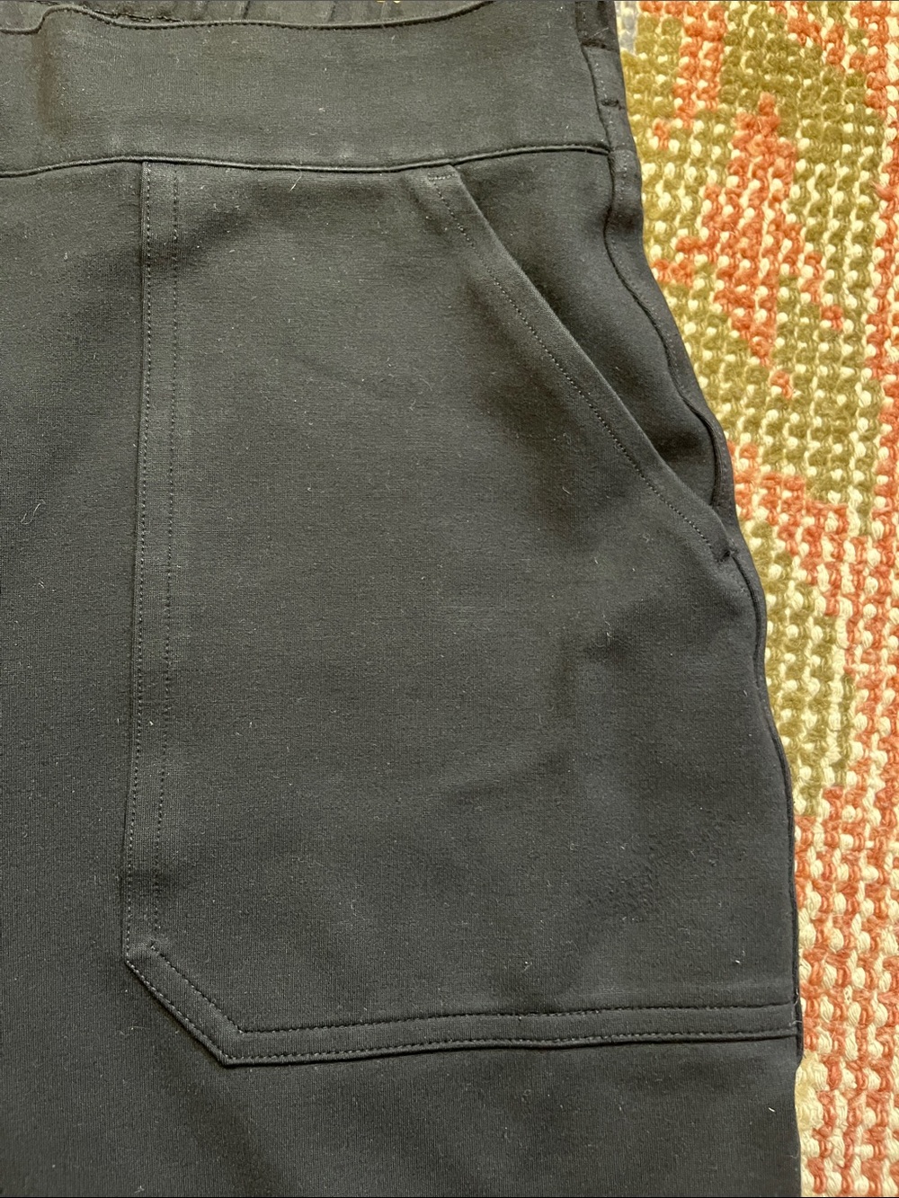 SPANX The Perfect Pant Jogger Black Pull-On Pants Front Patch Pockets M - Picture 6 of 10